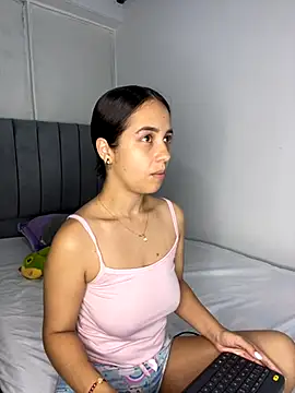 dalianataba online show from November 6, 2025, 4:30 pm