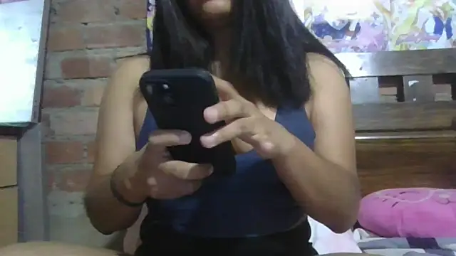 Snapshot of Suandenilo7 chatting on February 14, 2026, 1:46 am Suandenilo7 online show from February 14, 2026, 1:46 am