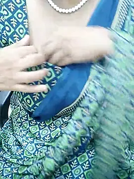 tami lavanya online show from November 15, 2025, 5:09 pm