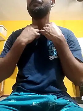 Snapshot of mayur_raaje chatting on June 13, 2026, 8:23 am mayur raaje online show from June 13, 2026, 8:23 am