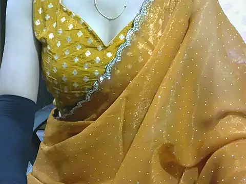 sheetal-sheetal95 online show from September 13, 2025, 6:18 pm