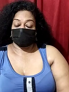 Snapshot of surekha-30 chatting on July 28, 2026, 5:01 pm surekha-30 online show from July 28, 2026, 5:01 pm