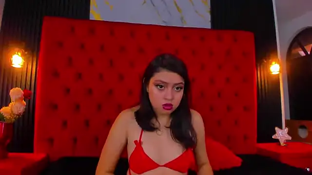 Xzatella online show from September 19, 2025, 12:39 pm
