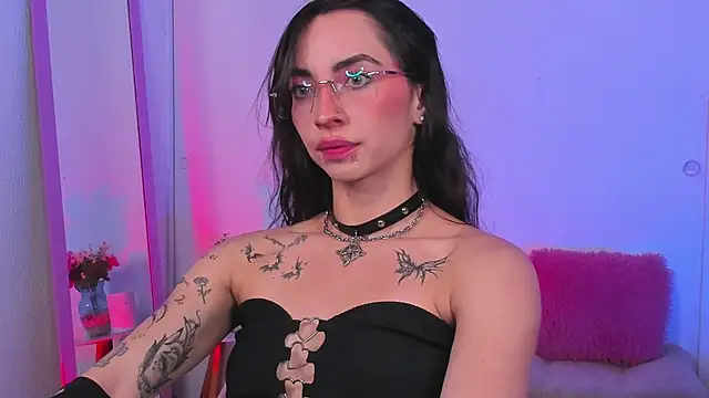 Aryane art  online show from October 11, 2025, 5:50 am