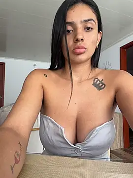 Snapshot of AnaaFaith_ chatting on February 22, 2026, 6:28 pm AnaaFaith online show from February 22, 2026, 6:28 pm