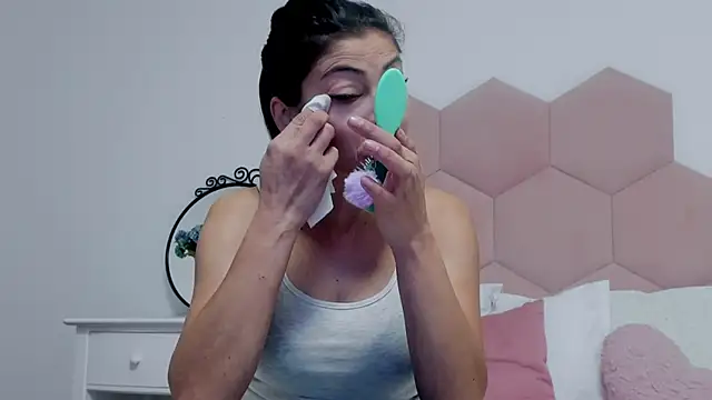 LadyLiia online show from January 17, 2025, 5:00 am