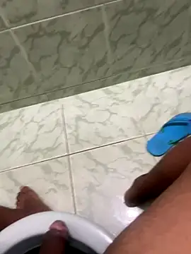 Kaua11225 online show from October 15, 2025, 11:38 pm