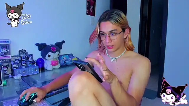 KeitaMoon online show from September 19, 2025, 9:59 pm