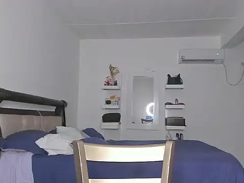 Snapshot of Jump_rabbit chatting on December 4, 2025, 5:17 am Jump rabbit online show from December 4, 2025, 5:17 am