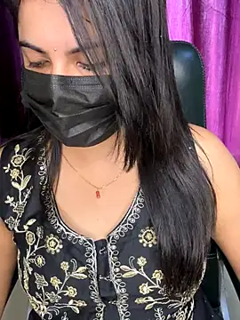 Snapshot of best_couple19 chatting on November 13, 2025, 10:58 am best couple19 online show from November 13, 2025, 10:58 am