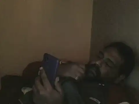 elpoop7305 online show from January 17, 2026, 11:59 am