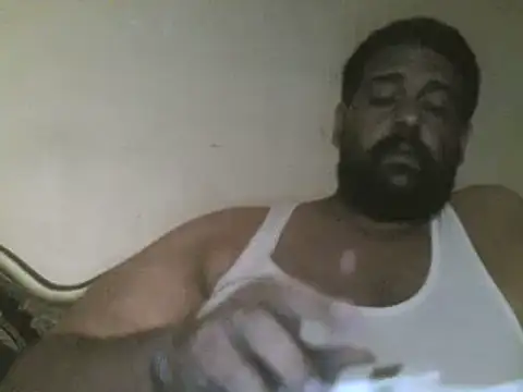 elpoop7305 online show from June 22, 2026, 6:54 am