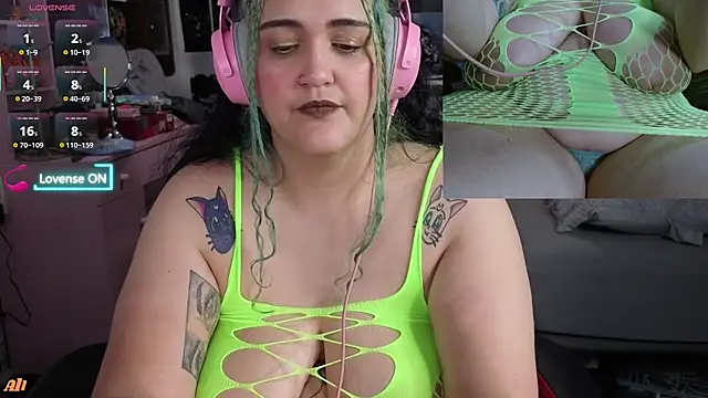 nevermakeawish online show from September 9, 2025, 4:50 pm