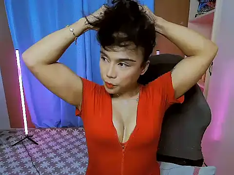 YourNikkieXxx online show from April 22, 2026, 7:11 am