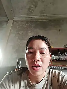MinniMia online show from June 22, 2026, 3:58 am