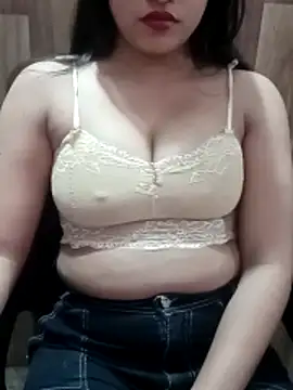 Snapshot of Malikaa-baby5 chatting on November 30, 2025, 7:29 pm Malikaa-baby5 online show from November 30, 2025, 7:29 pm