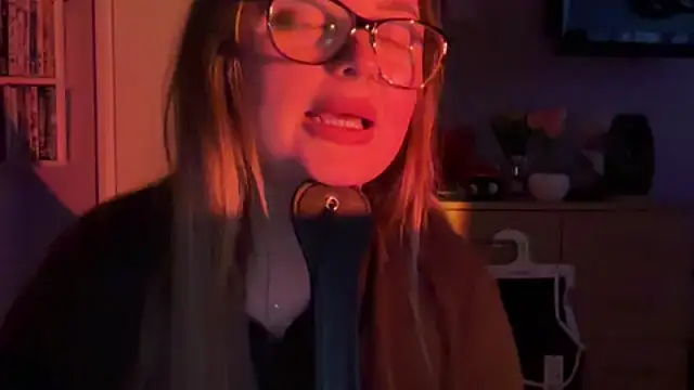 SexySashaxox online show from February 5, 2026, 12:21 pm