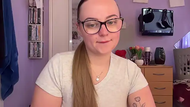 SexySashaxox online show from February 23, 2026, 8:33 am