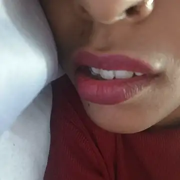 Snapshot of wildradha chatting on October 22, 2025, 8:30 pm wildradha online show from October 22, 2025, 8:30 pm