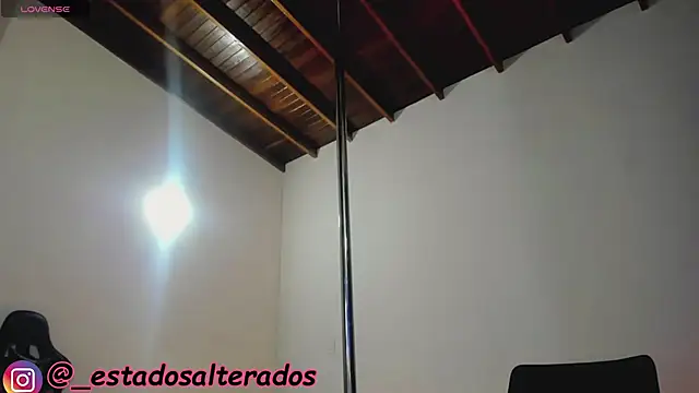 Snapshot of auraeroticaxxx chatting on June 15, 2026, 2:47 am auraeroticaxxx online show from June 15, 2026, 2:47 am