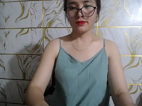 Snapshot of Lyzizi_lovely09 chatting on July 10, 2026, 7:12 am Lyzizi lovely09 online show from July 10, 2026, 7:12 am