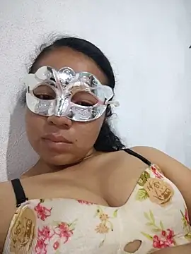 CulioneraMx online show from June 5, 2026, 4:52 am