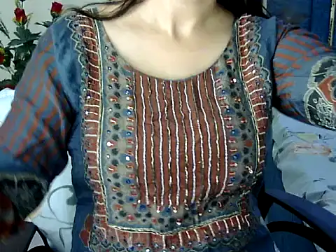 Snapshot of Rumi_cute chatting on May 12, 2026, 1:41 pm Rumi cute online show from May 12, 2026, 1:41 pm