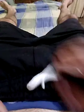 Snapshot of DomDix chatting on September 17, 2025, 9:05 pm DomDix online show from September 17, 2025, 9:05 pm