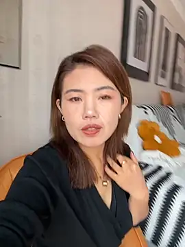 Snapshot of feifei_521 chatting on October 19, 2025, 5:41 am feifei 521 online show from October 19, 2025, 5:41 am