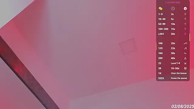 Sophi Johnson online show from December 17, 2025, 8:59 pm