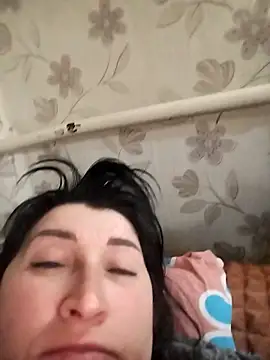 Funny Karina online show from April 7, 2026, 3:40 am