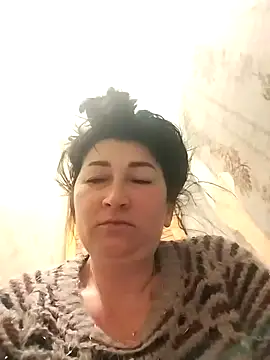 Funny Karina online show from April 18, 2026, 5:11 am