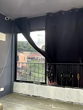 Damartinez27 online show from September 15, 2025, 9:59 pm