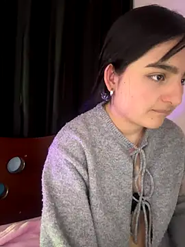 Snapshot of Clementyne30 chatting on October 29, 2025, 11:50 pm Clementyne30 online show from October 29, 2025, 11:50 pm