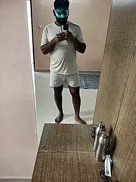 Snapshot of Mr_Batting_Man chatting on November 9, 2025, 7:39 am Mr Batting Man online show from November 9, 2025, 7:39 am