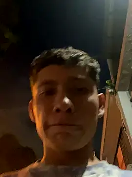 elfernh online show from October 20, 2025, 11:16 pm