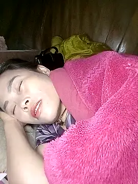 Snapshot of CoMay003 chatting on March 10, 2026, 1:05 pm CoMay003 online show from March 10, 2026, 1:05 pm