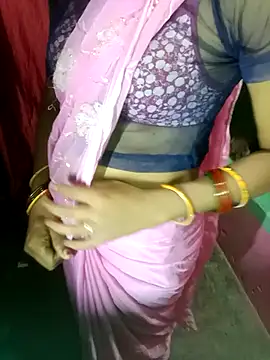 Snapshot of Sonam9696 chatting on October 17, 2025, 7:05 pm Sonam9696 online show from October 17, 2025, 7:05 pm