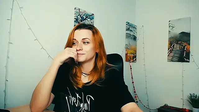 PeppyMia online show from May 23, 2026, 6:51 am