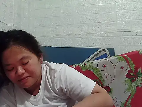 Snapshot of cris_sweety chatting on October 17, 2025, 7:22 am cris sweety online show from October 17, 2025, 7:22 am