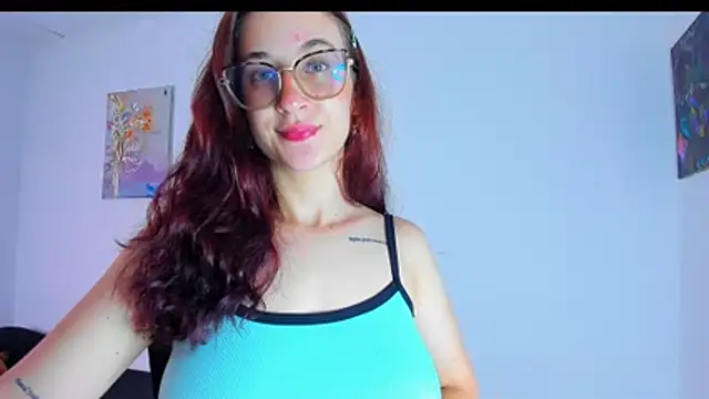 Snapshot of Laura_Ivy chatting on June 23, 2026, 1:09 pm Laura Ivy online show from June 23, 2026, 1:09 pm
