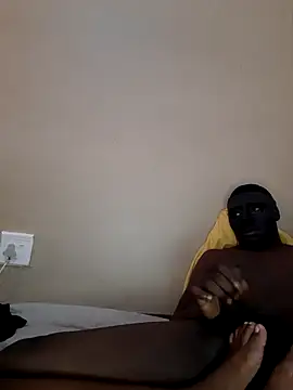 Snapshot of ffinegirl chatting on January 18, 2026, 9:24 am ffinegirl online show from January 18, 2026, 9:24 am