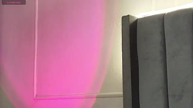 Ice Princess  online show from November 11, 2025, 2:28 pm