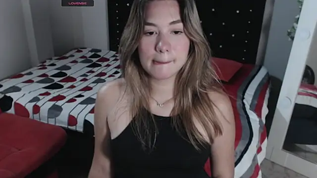 Angel Megan online show from October 14, 2025, 2:40 pm