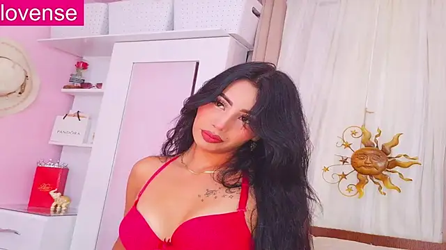 Snapshot of Miss_Charlottet chatting on July 1, 2026, 7:46 pm Miss Charlottet online show from July 1, 2026, 7:46 pm