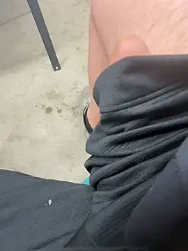 jamesliddick38 online show from March 21, 2026, 7:17 pm