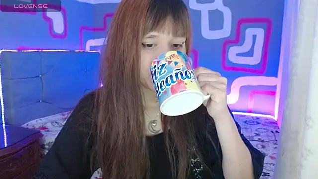 zara erotik online show from September 27, 2025, 11:37 am