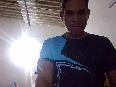 andre16251 online show from October 5, 2025, 10:51 pm