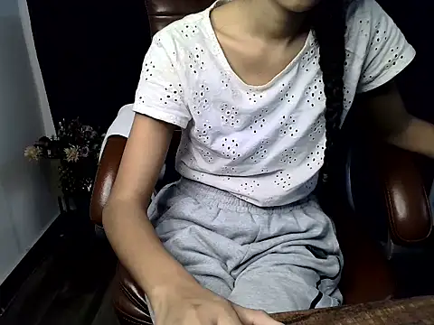 Snapshot of NITI_RAGHAV chatting on February 14, 2026, 6:32 am NITI RAGHAV online show from February 14, 2026, 6:32 am