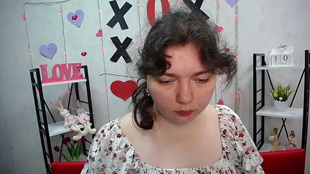 NeonilaLisova online show from October 12, 2025, 5:28 am